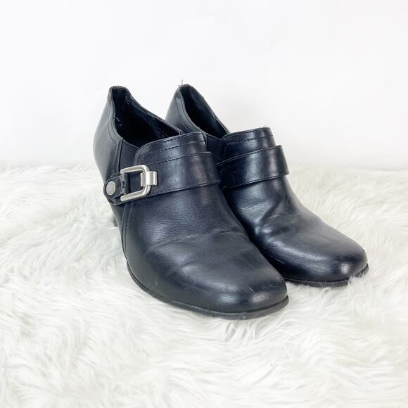 Rialto 7 M Womens Black Faux Leather Buckle Heeled Ankle Booties - Picture 1 of 11